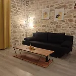 Antique Gold Rajki